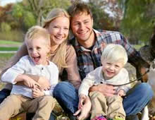 couple-with-children